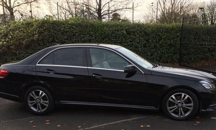 Mercedes Benz E Class Exterior 1