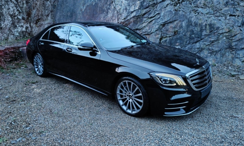 Mercedes-Benz S-Class (2018) Front-Side