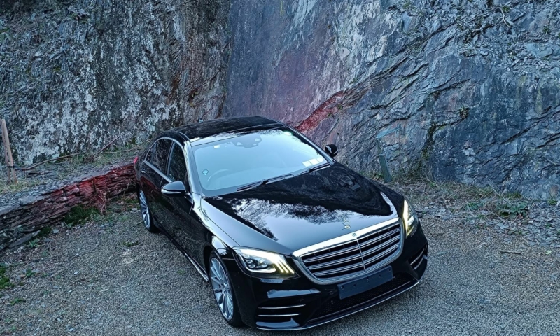 Mercedes-Benz S-Class (2018) Front